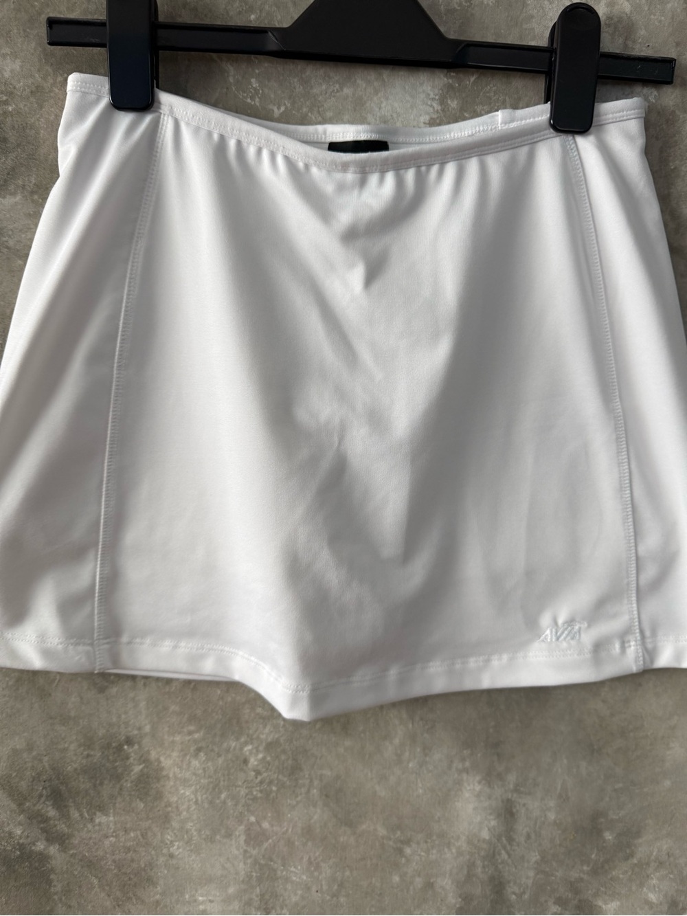Avia White Athletic Skort (love 28)